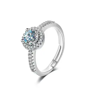 1Carat Moissanite Engaegment Rings, D Color VVS1 Simulated Diamond 925 Sterling Silver Accent Rings