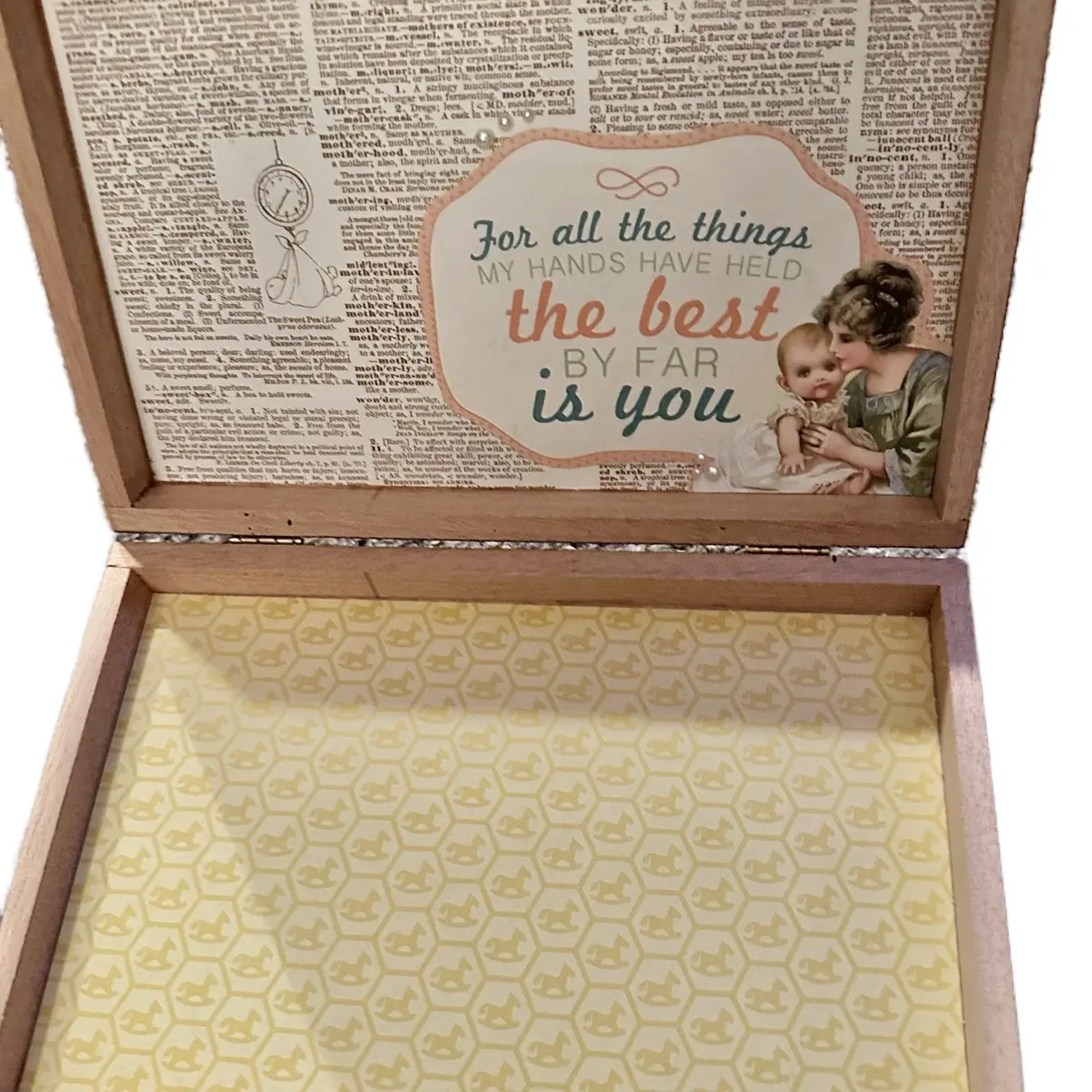 Neutral Baby Keepsake Box