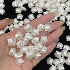 100PCS Imitation Pearl Shell Beads for Jewelry Making,Cute White Acrylic Aesthetic Beads for Crafting with Holes,Bulk Mermaid Accessories Women DIY Hair Clip Bracelet Charms Beads for Crafts