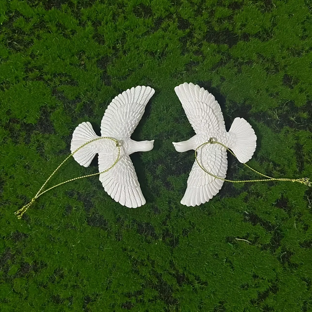 Charming Resin Peace Dove Decorations, Home Ornaments, Set of 2, Perfect Mother's Day Gift, Birthday Present, Graduation Gift, Christmas Decoration