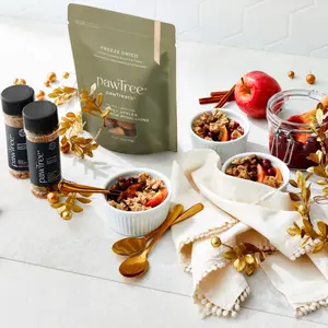 Freeze Dried Gourmet Meatballs for Dogs and Cats - High-Quality Nutritious Snack
