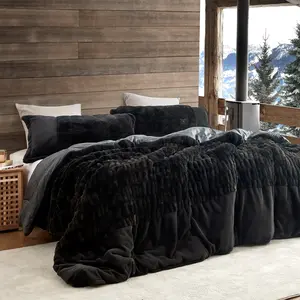Badland Wolf - Coma Inducer Oversized Comforter - Black Night