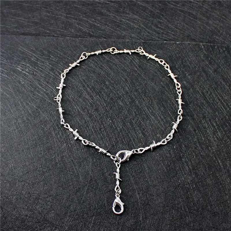 White gold fine necklace
