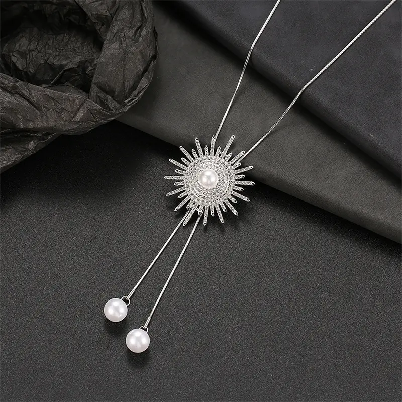 148 Rhinestone Sunflower Necklace