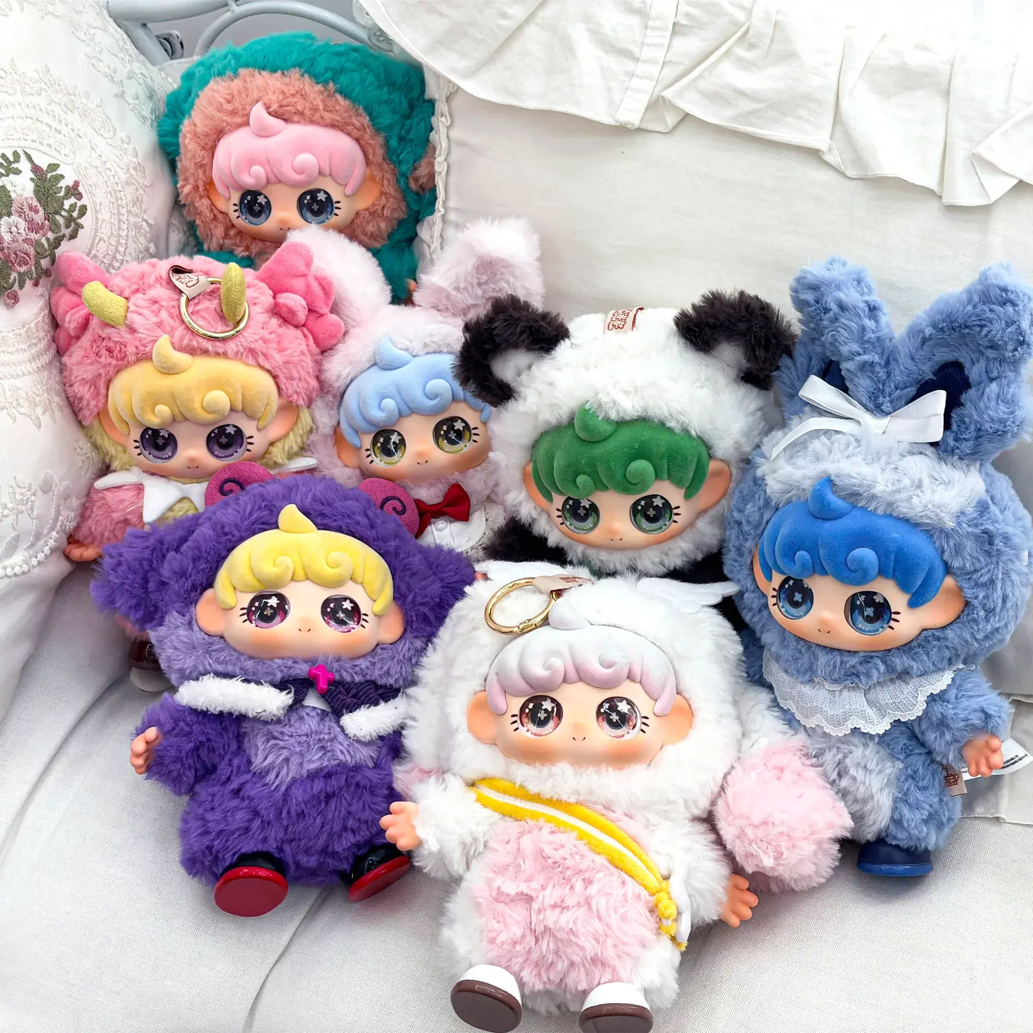 UNAbaby Cozy Curls Full-Body: Wave 3 - Reversed Dream Big Doll Blind Box