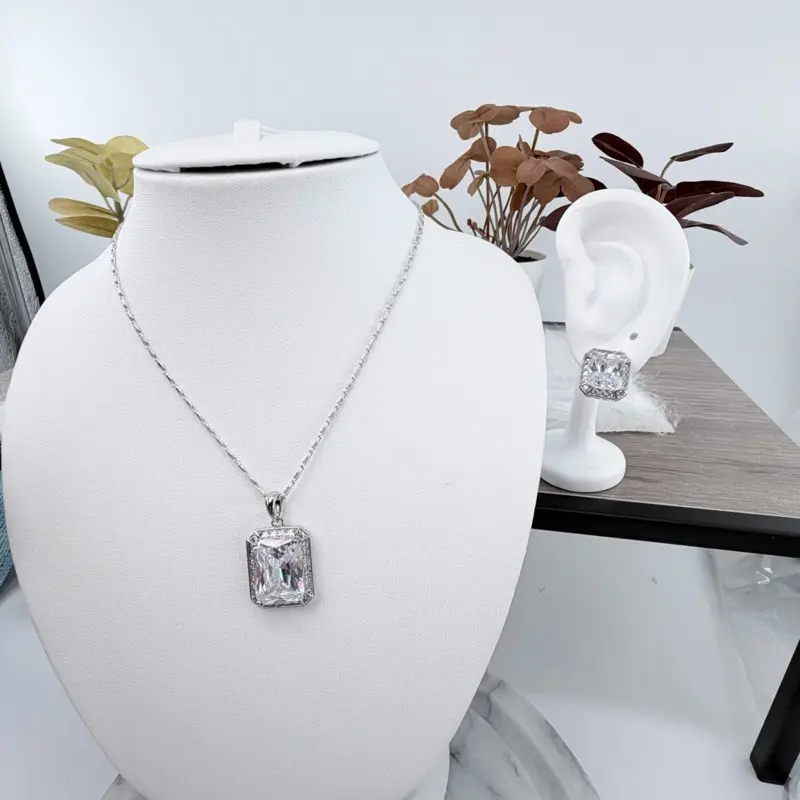 (SetU) Silver Giant Gemstone Pendant and Earrings Set for Women with Chain