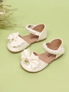 Girls' Fashion Bow Pearl Sandals, Ideal for Toddlers and Kids, Casual Daily Wear, Stylish Shoes for Everyday Use