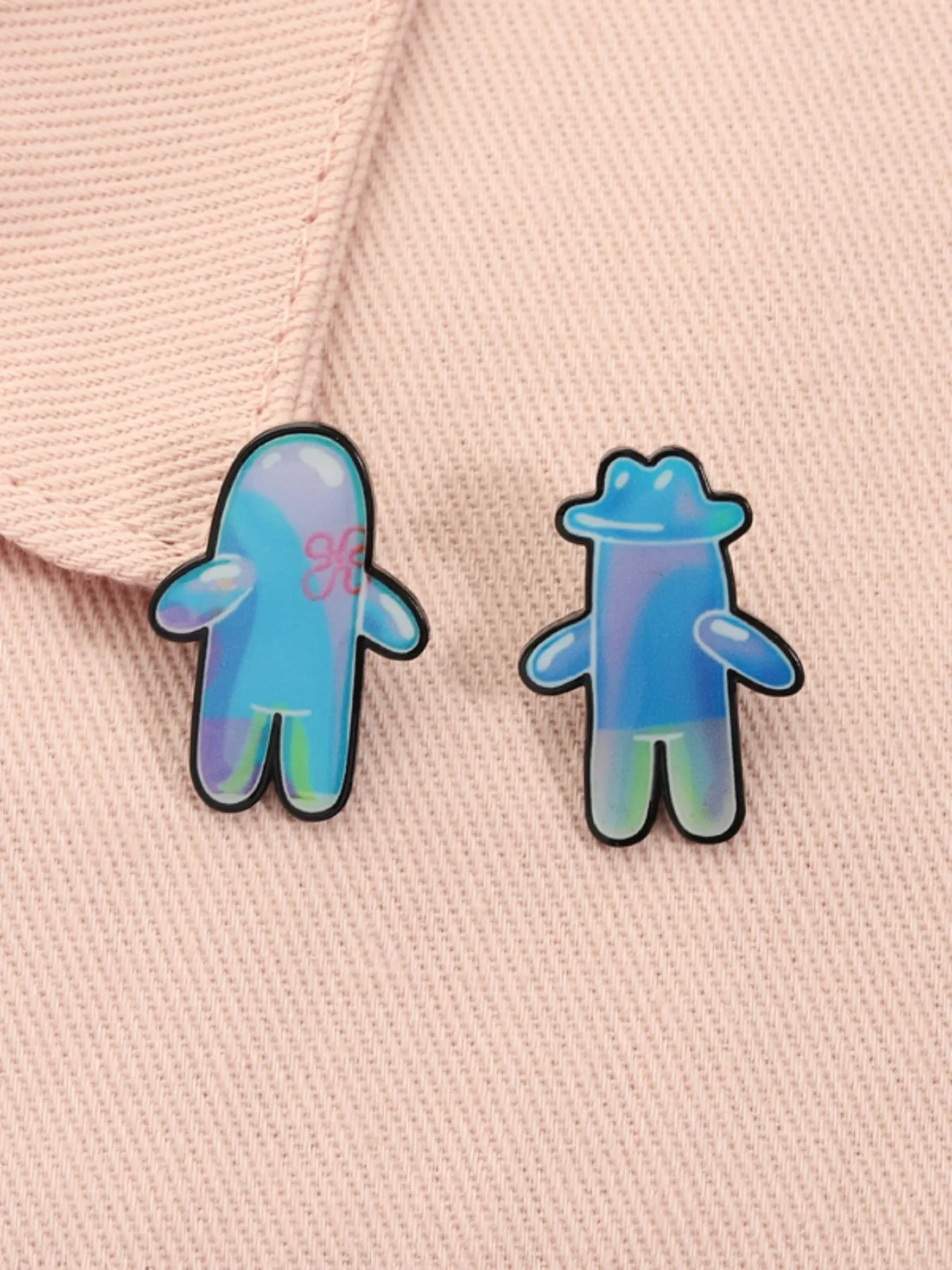 2 Piece Set SpongeBob SquarePants Iridescent Transparent Figure Enamel Pins Clip Cute Alloy Brooches Lapel Gradient Dreamy Style All Season Backpack Badge Fashion Jewelry Accessories Gifts for Friends