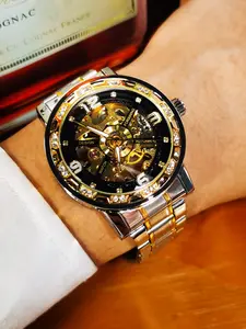 1pc Classic Luxury Skeleton Mechanical Watch for Men Luminous Hands Iced Out Deisgn Stainless Steel Strap Business Casual Hand Winding Mens Watches Fashion Wristwatches