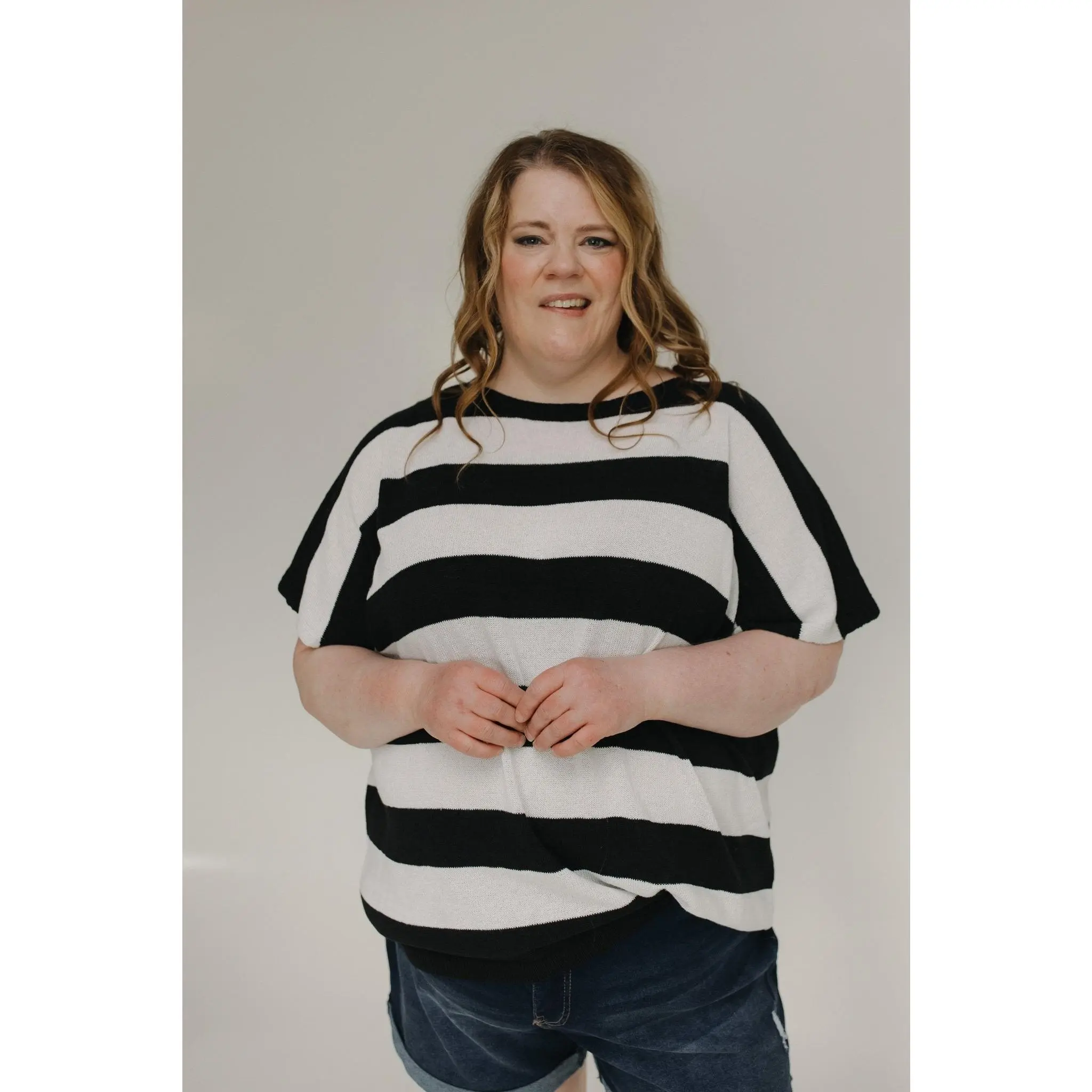 Women's Plus-Size Chic Horizontal Stripe Dolman-Sleeve Oversize Cotton-Linen Blend Sweater - Lightweight, Soft, Loose, Baggy, Low Iron, Pairable with Jeans, Skirts, Nylon Trousers, Casual Day Fashion Top (12w,14w,22|24w), Hand Wash