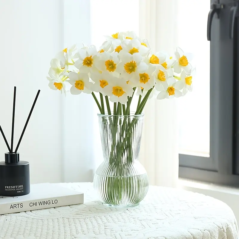 8pcs Artificial Daffodil Flowers Bouquet, 24 Heads Lifelike Faux Narcissus for Spring Home Decor, Table Centerpiece, Office Decoration, Easter & Mother's Day Decor