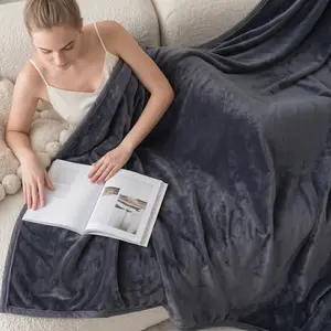 EASELAND Soft & Warm Microplush Blanket – Lightweight Thermal Fleece Throw, Ideal for Bed, Couch, Travel, Camping, All Seasons, Home Bedroom Decor