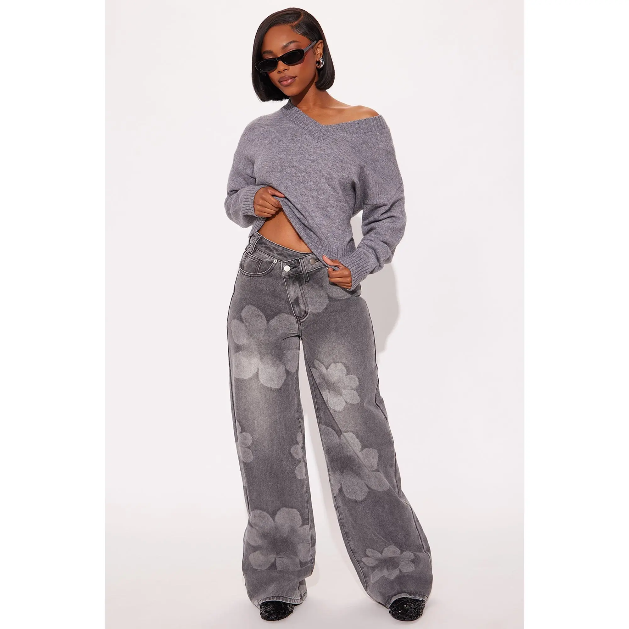 Born To Bloom Crossover Jeans - Grey