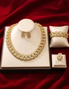 LQ Necklace Jewery set Tired of cheap jewelry that tarnishes? This gold set changed everything Comment “GOLD” if you’re obsessed with this twisted design Infinity Twist Diamond Gold Jewelry Four-Piece Set for Wedding & Gala
