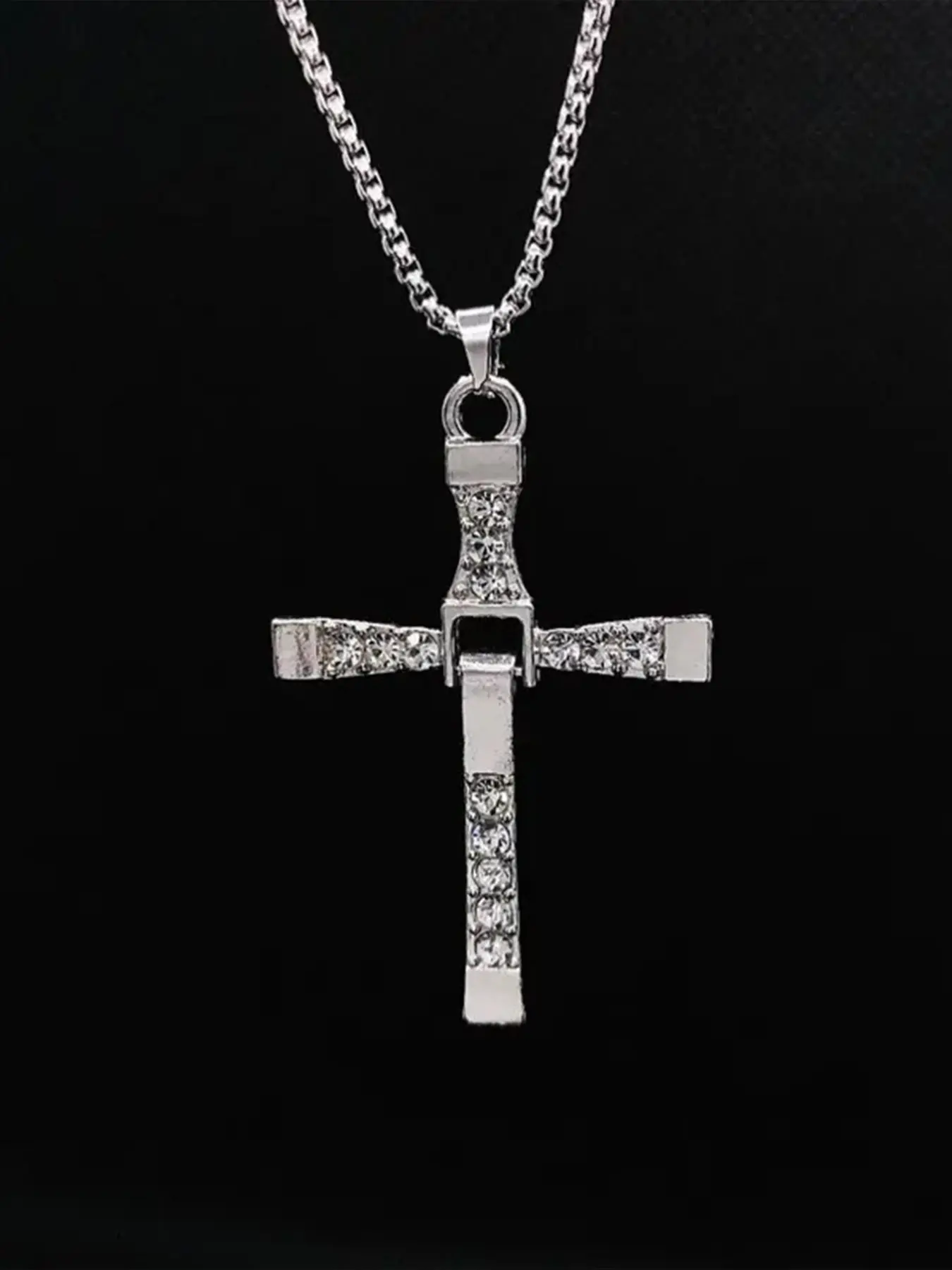 Dominic Torretto Cross Alloy Necklace, Speed and Chase Family Chain, Gothic Cross Design, Valentine's Day Gift, Birthday Holiday Present for Her/him, Gothic Jewelry