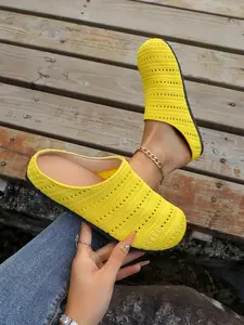 Women's Breathable Mesh Slip-On Sandals, Casual Flat Mules for Home & Outdoors, Anti-Slip Summer Footwear, Comfortable Everyday Shoes, Breathable Clogs, Indoor House Shoes