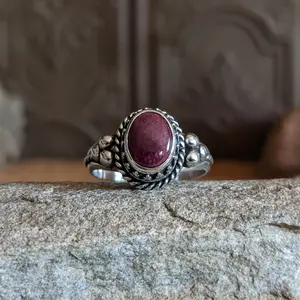 Navajo Made Purple Spiny Oyster Shell Ring SWSG-RNG-0021 Size 9.5