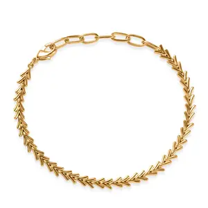 Chevron Bracelet in 18K Yellow Gold Plated Bronze 6.50 In