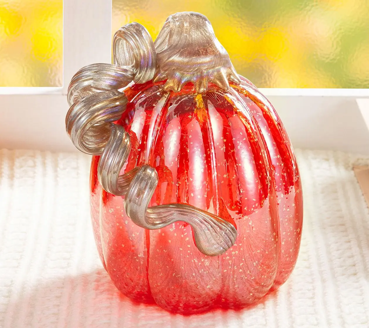 Glitzhome 6"H Fall Glass Fall Harvest Pumpkin with Glitter