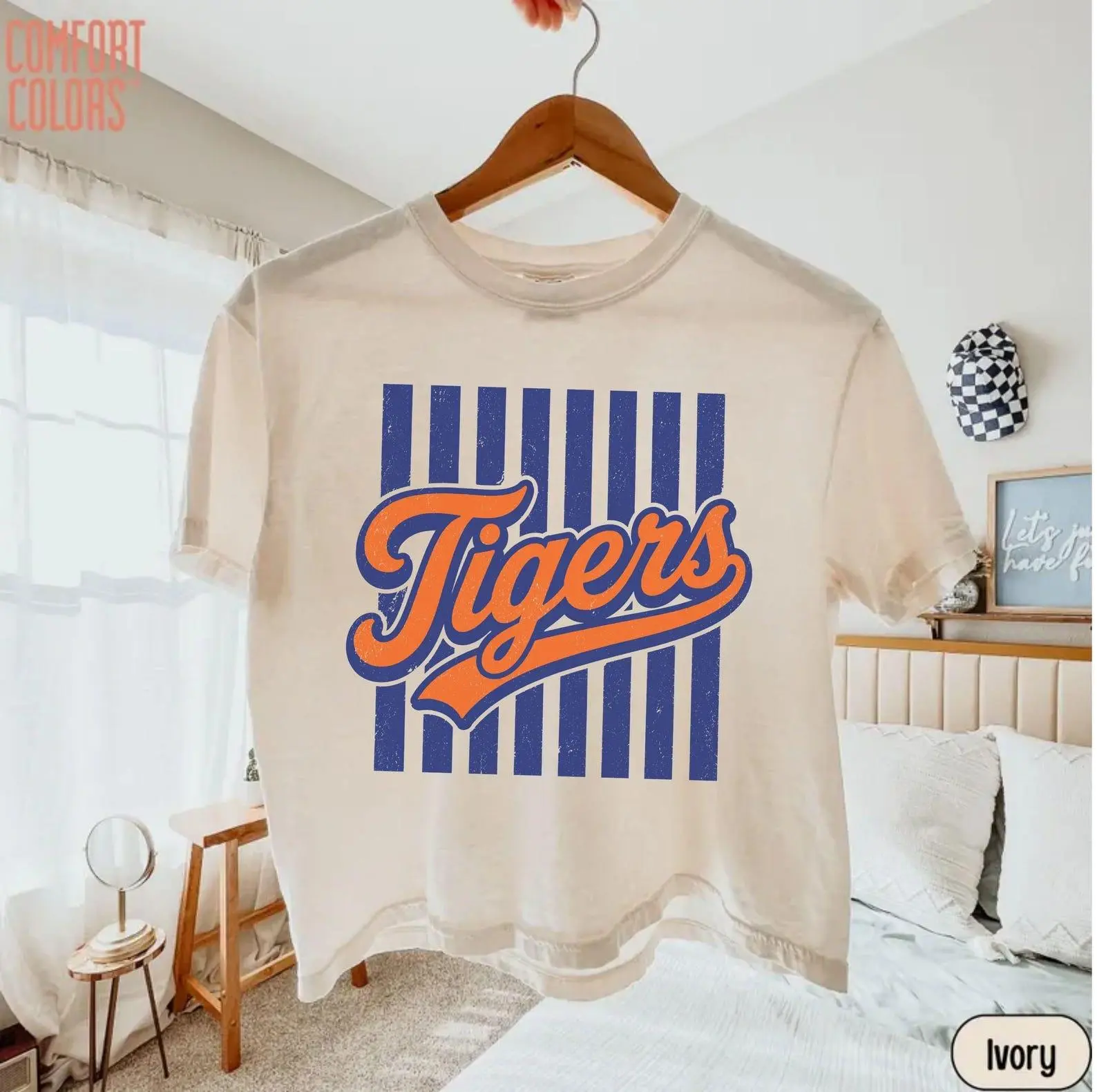 Retro Tigers Game Day Comfort Colors Cropped Boxy Tee, Blue Orange Collegiate Graphic Shirt, Sports Fan Top, Tailgate Outfit for Women
