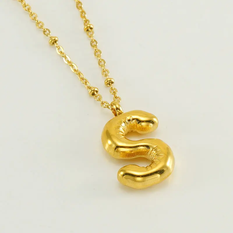 Gold S (with chain)