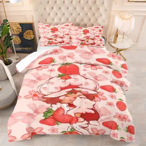 strawberry Shortcake Theme Quilt Set,Including 1 Quilt and 1 or 2 Pillowcases without Pillows,Suitable as a Gift for Children,Teenagers,and Adults,Soft and Warm Bedroom and Dormitory Decorations, Floral Quilt Set