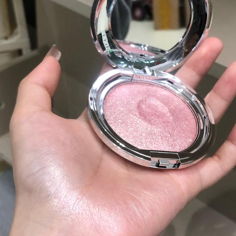 3 Piece Set Single Color Highlighter Disc Rose Gold Round Powder Box Diamond Flash Pearlescent Glow Long-lasting Non-smudged Face And Eye Glitter Cream Bronzer Makeup Cosmetic makeup for halloween korean makeup bronzer！