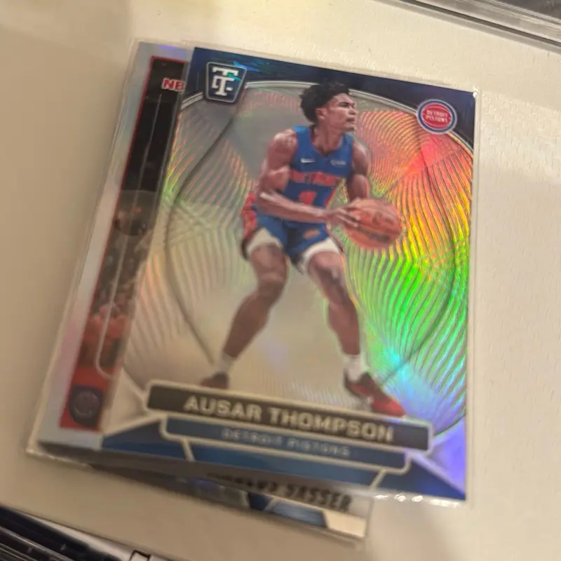 12-Piece Detroit Pistons Trading Card Lot