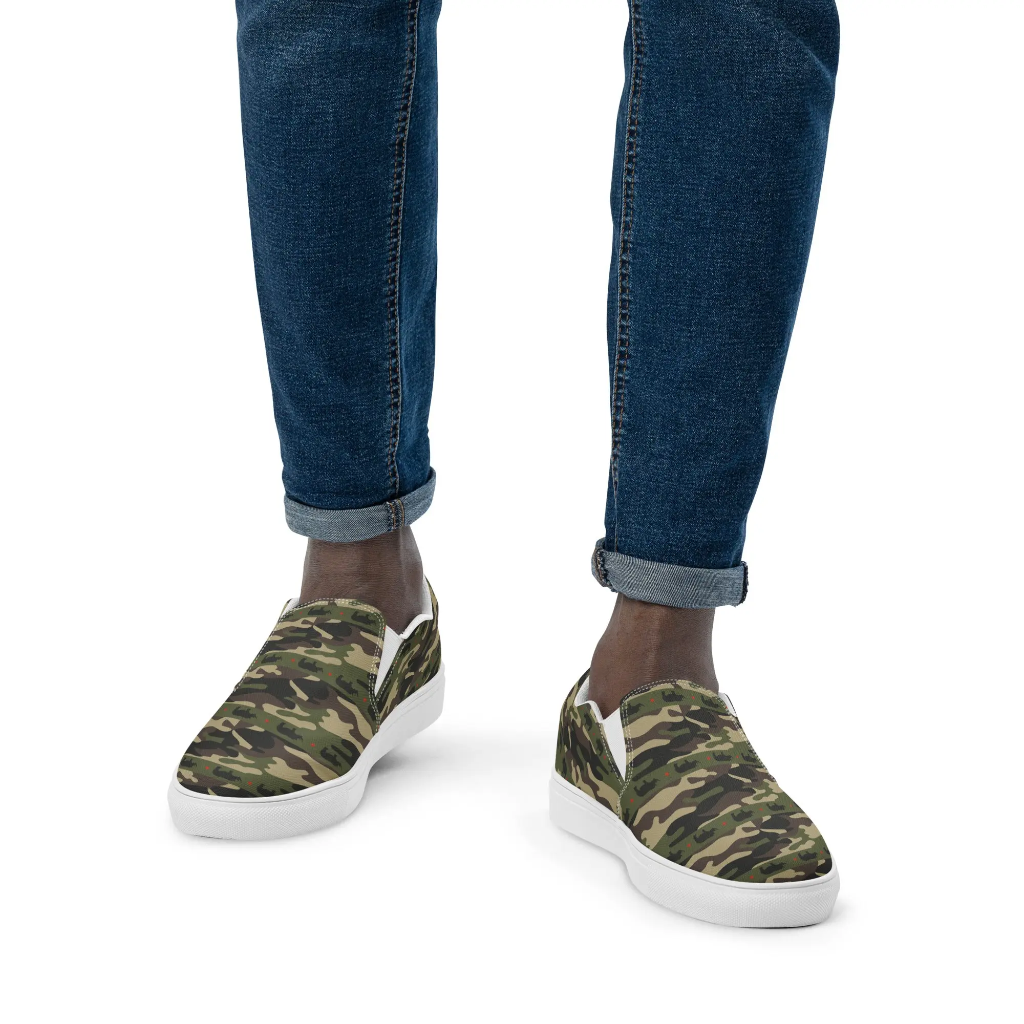 The Rhino Men’s slip-on canvas shoes