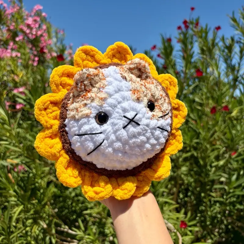 Amigurumi Crochet Flower Cat Stuffed Toy - Soft Adorable 5” Tall Collectible for Cuddling, Soft Crochet Material