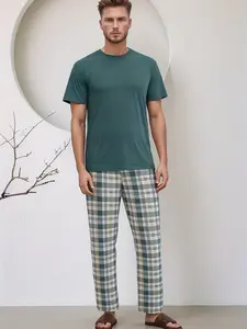 Men's Casual Short Sleeve Pajama Set, Round Neck and Pants with Simple Plaid Design, Perfect for Spring Summer Autumn Seasons
