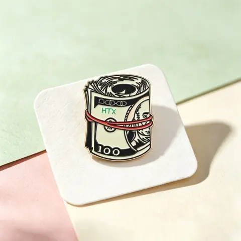 Creative Fashionable Enamel Brooch Fashion Accessory for Banknotes Unique Roll of Money Design Suitable for Daily Clothing, Backpacks and Jackets