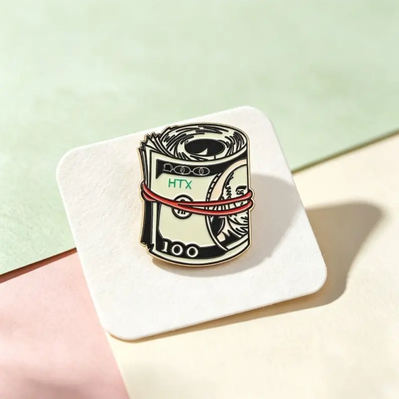 Creative Fashionable Enamel Brooch Fashion Accessory for Banknotes Unique Roll of Money Design Suitable for Daily Clothing, Backpacks and Jackets