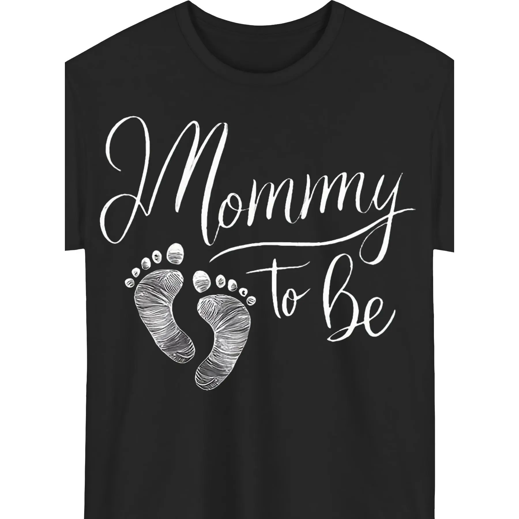 Maternity Announcement Top for Plus Size - Women'S Short Sleeve Crew Neck T-Shirt Featuring 'Mommy to Be' And Footprints Design - Ideal for Spring And Summer Casual Wear