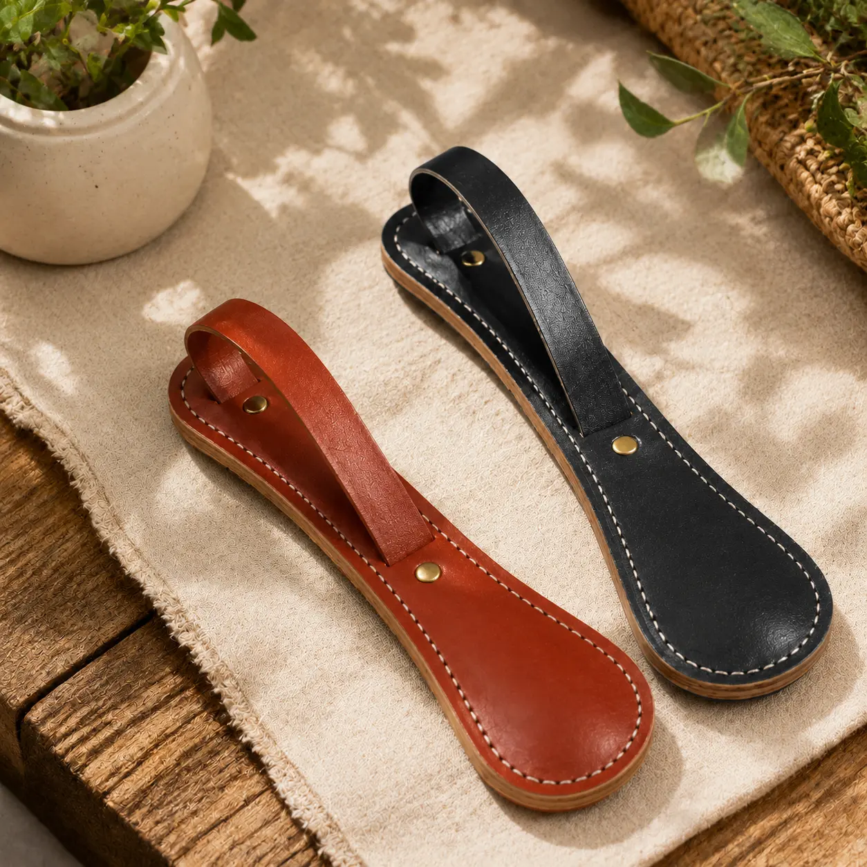 Cowhide Leather Hand Paddle – Portable Leather Accessory with Smooth Handle for Daily Carry and Home Display
