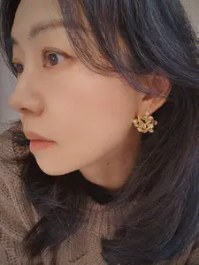 MiraLuxe Elegant Gold Blossom Stud Earrings - Timeless Floral Design for Daily Wear & Special Occasions