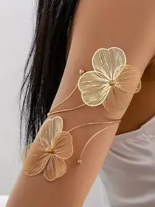 New Floral Arm Bracelet Hollow Out Flower Arm Ring Simple Design Versatile Jewelry, Elegant Stainless Steel Plated Accessory for All Seasons, Boho Style Bangles, Bohemian Bracelets, All Weather Bangles