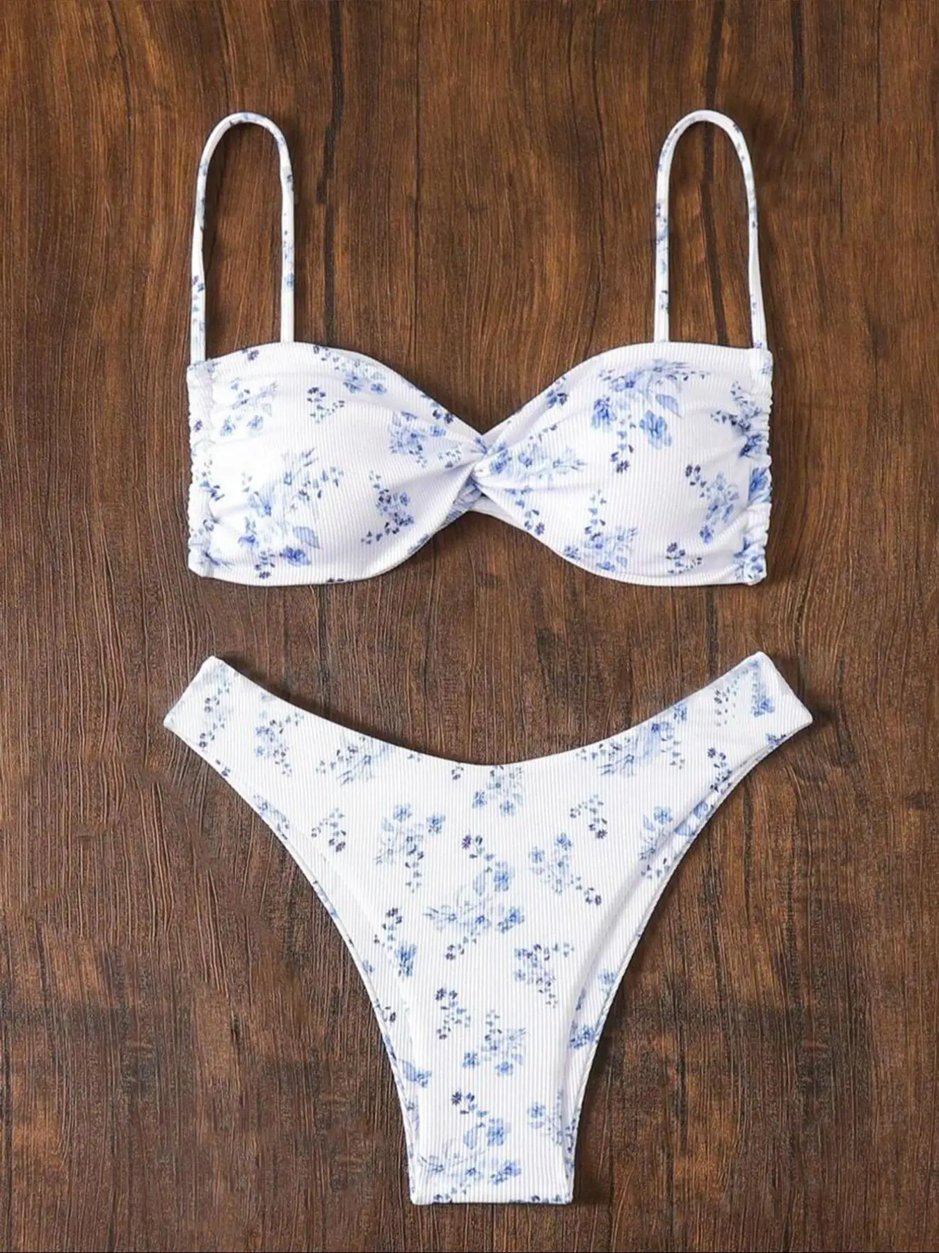 Two-Piece Set Women's Ditsy Floral Print Twist Backless Bikini Set, Spaghetti Strap Tie Back Swim Top & High Cut Swim Bottom for Swimming, Ladies Swim