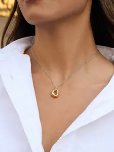 Ladies Necklace Gold And Silver Color Matched Double Ring Interlocking Pendant Stainless Steel 18k Gold Plated Waterproof Anti Allergy Minimalist Modern Style Elegant And Charming Jewelry