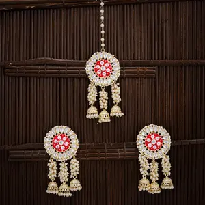 Fascinating Kundan Gold Jhumki Earring With Maang Tikka
