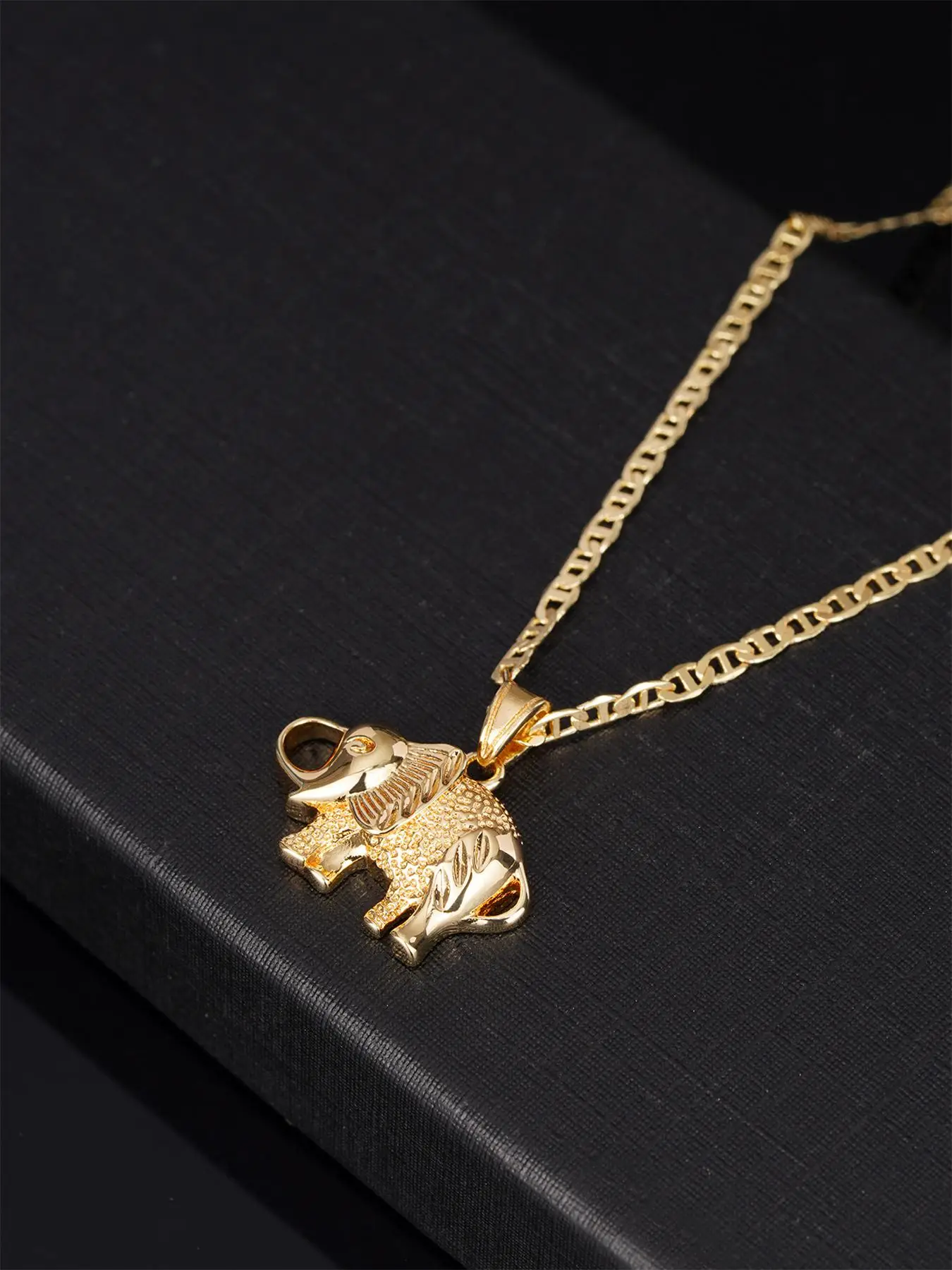 Elephant Design Pendant Necklace for Women & Girls, Fashion Jewelry for Party, Daily Clothing Decor, Exquisite Jewelry for Birthday Gift