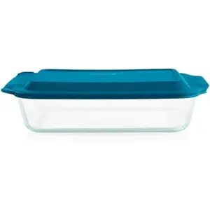 Pyrex Deep 9x13-Inch Glass Baking Dish with Lid, Deep Casserole Dish, Glass Food Container, Oven, Freezer and Microwave Safe, Clear Container
