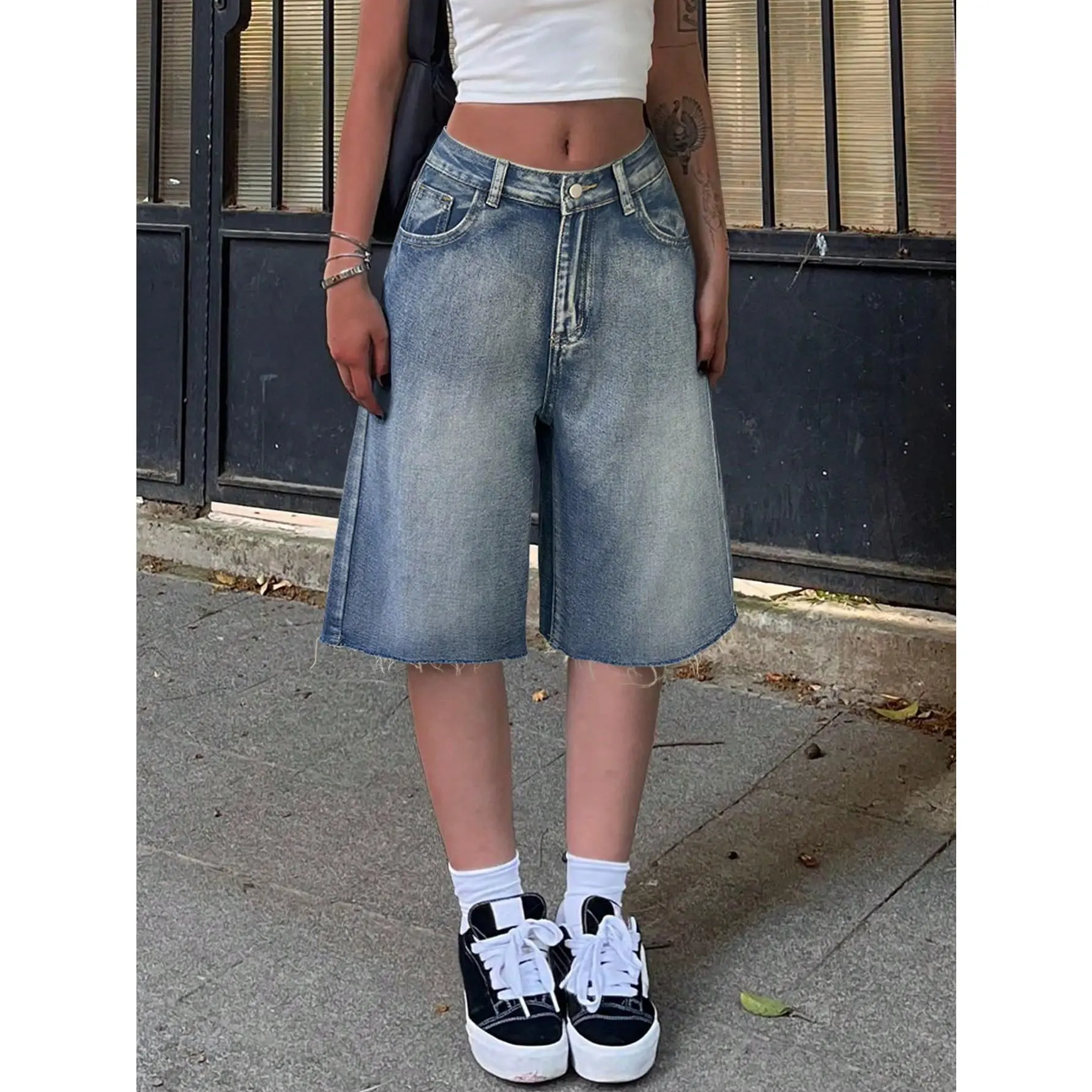 Y2K Retro Slant Pocket Fringe Hem Wide Leg Denim Bermuda Shorts, Casual Shorts Summer