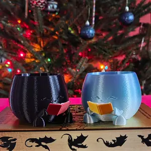 Fantasy Reading Planter - 3D Printed Flowerpot to add a little extra life too any room bookshelf or windowsill
