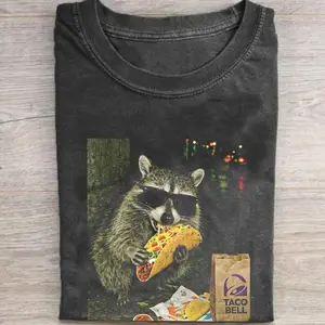 Comfort Colors Funny raccoon eating tacos T-shirt gift for him/her, animal Tshirt gift