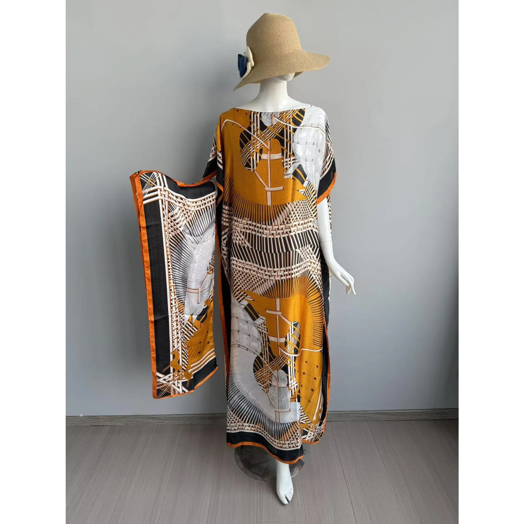 Accordion Horse Black