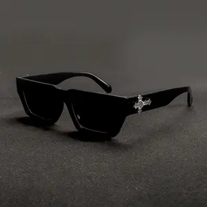 Gothic Cross Thick Square Sunglasses – Bold Streetwear Meets Edgy Luxury