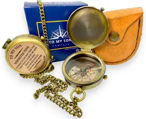 to My Son Never Forget That I Love You Motivational Gift Inspirational Quote Engraved Handmade Compass Boy’s Room Décor Graduation Back to School Birthday Sentimental Gift for Son from Mom and Dad