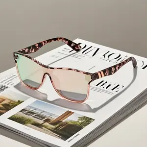 2025 Fashionable Women's Tortoise Shell Pattern Eyeglasses Protective Blue Light Blocking Sports Frame with AC Lenses Suitable for Activities and Driving Driving Accessories Casual Wear Durable Glasses