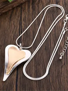 Vintage Zinc Alloy Two Layer Contrast Heart Pendant Necklace Luxury Autumn/Winter Decor Sweater Long Chain Heart Shaped Necklace Love Heart Necklace